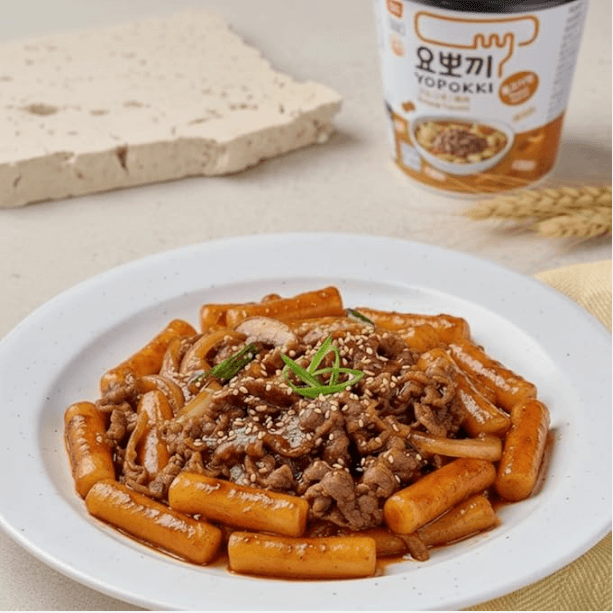 Bulgogi Tteokbokki Cup — served